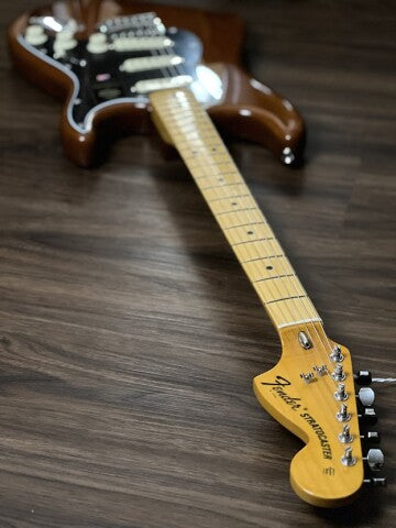 Fender American Vintage II 73 Stratocaster พร้อม Maple FB สี Mocha