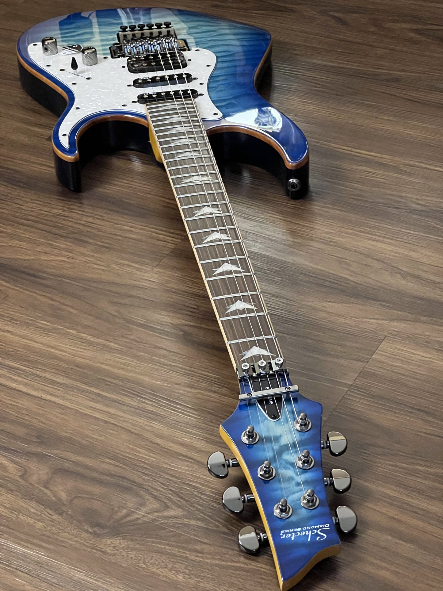 Schecter Banshee-6 FR Extreme Ocean Blue Burst