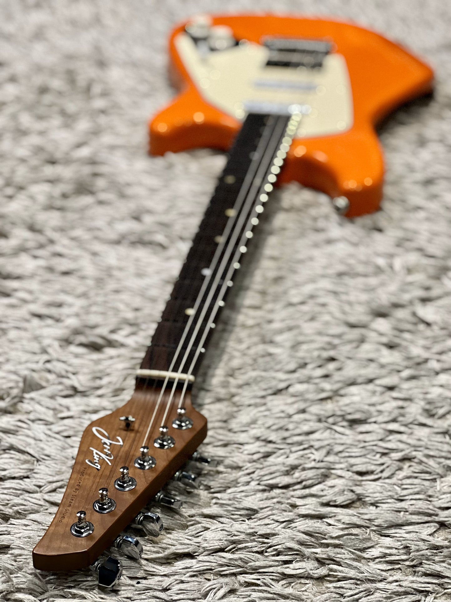 Aguda Jerry King Steam Tone 1981 in Orange