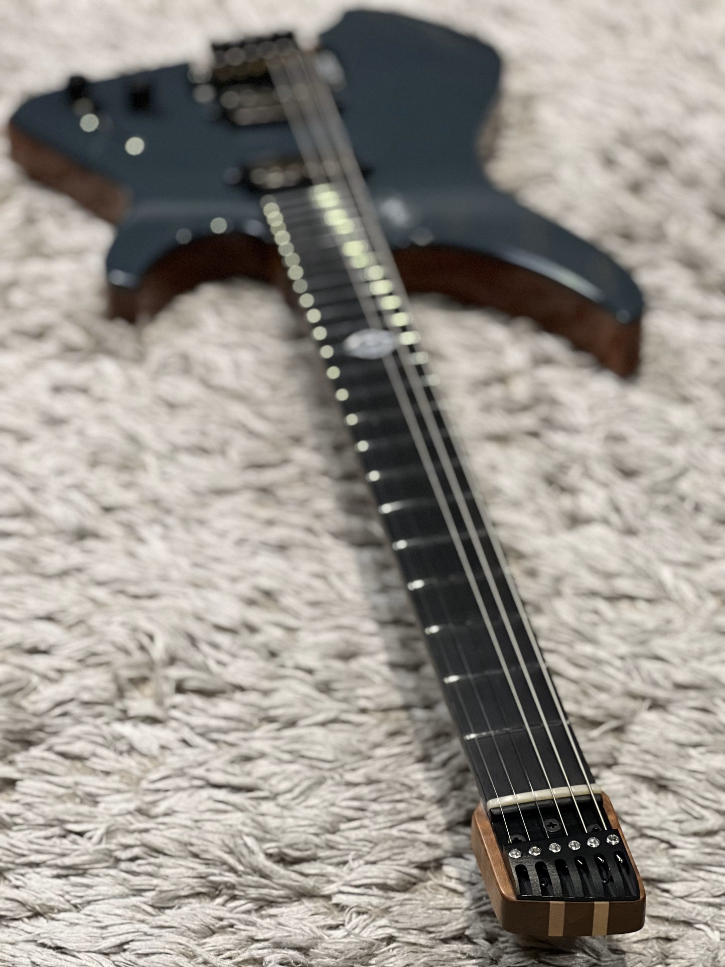 Aguda Black Hole in Grey with Natural Back