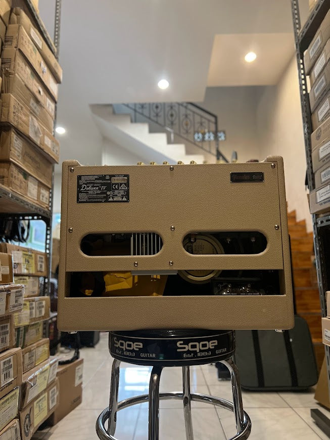 Fender Hot Rod Deluxe Guitar Combo Tube Amplifier Vanilla Cane Combo