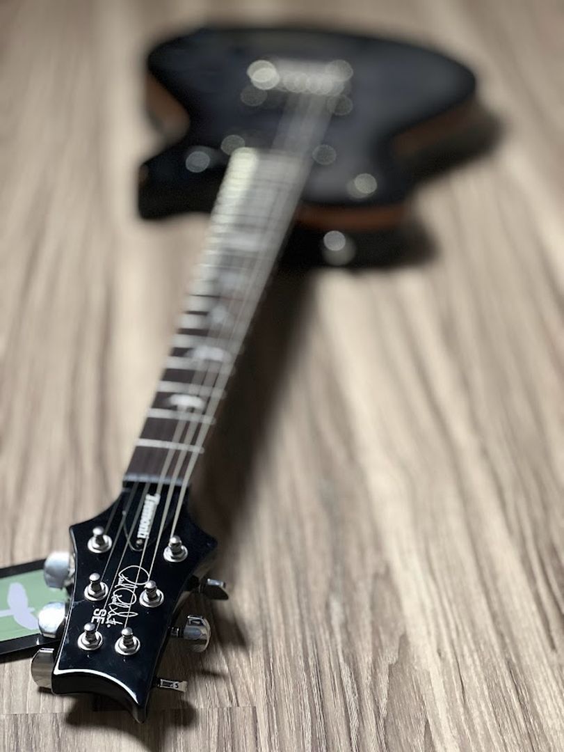 PRS SE Mark Tremonti in Charcoal Burst