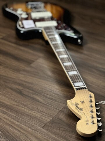 Fender Japan Traditional II 60s Jazzmaster with RW FB in 3-Tone Sunburst