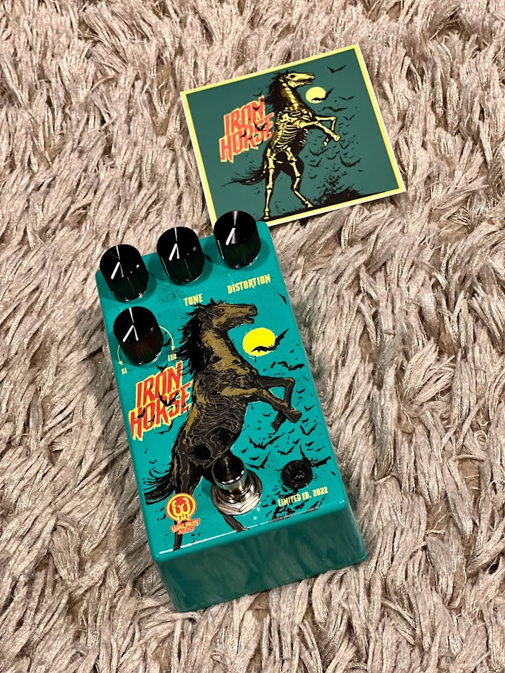 Walrus Audio Iron Horse LM308 Distortion V3 Guitar Effects Pedal, Halloween 2022