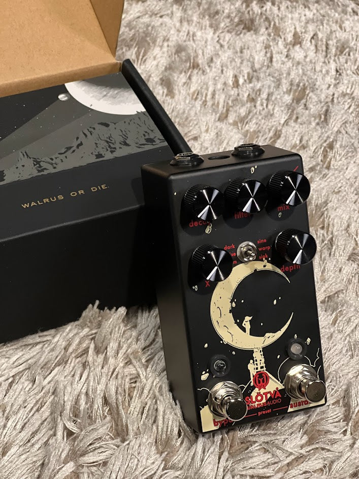 walrus pedals Walrus Audio Slotva Reverb Guitar Effects Pedal, Obsidian Series – nafiriguitar.com