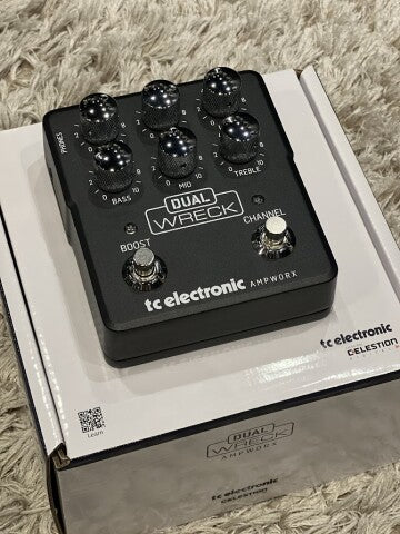 tc electronic preamp pedal TC Electronic Dual Wreck Preamp Pedal – nafiriguitar.com