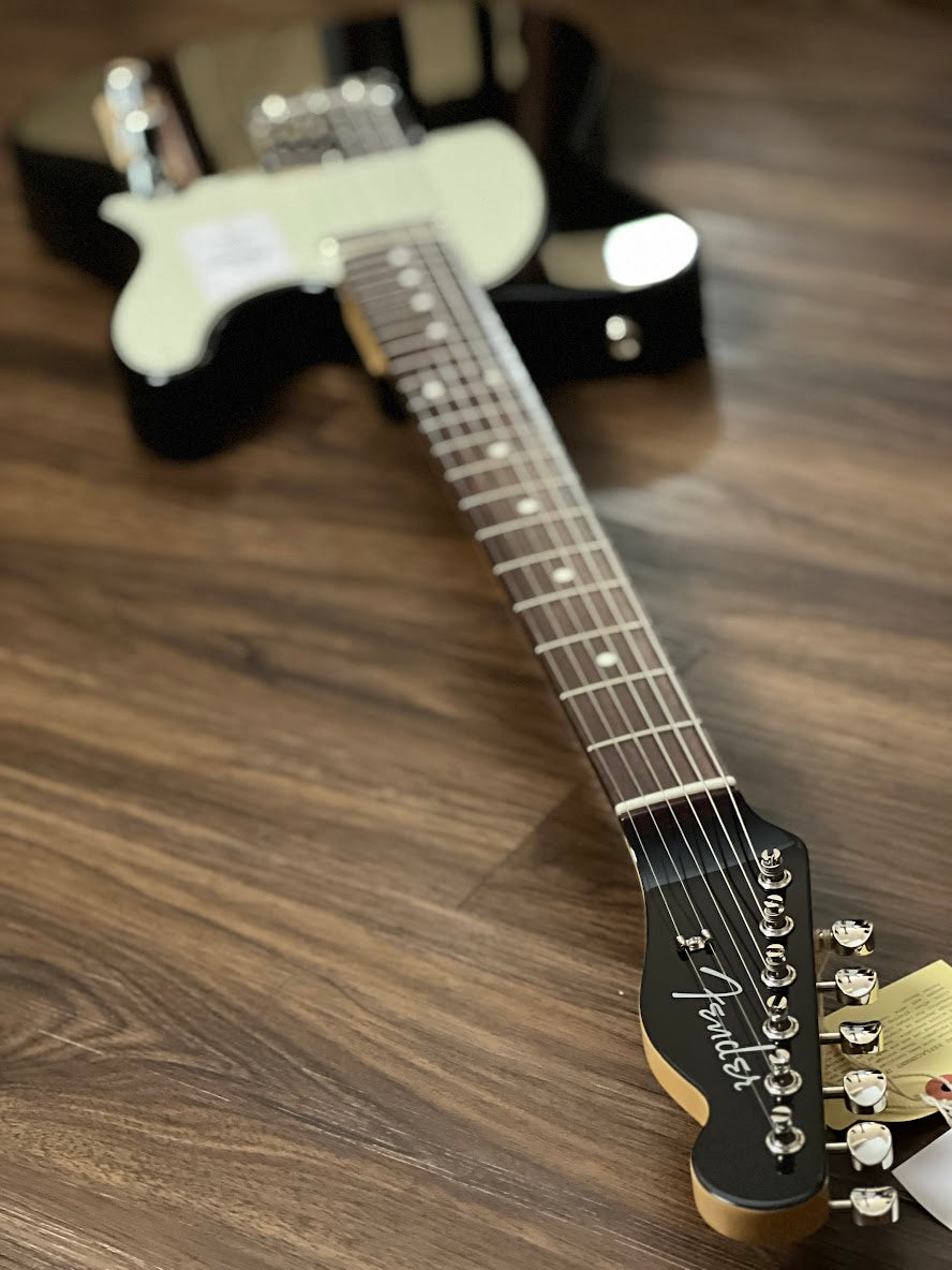 Fender Japan Traditional II 60s Telecaster with RW FB in Black