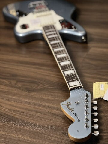 Fender Japan Traditional II 60S Jaguar with RW FB in Ice Blue Metallic