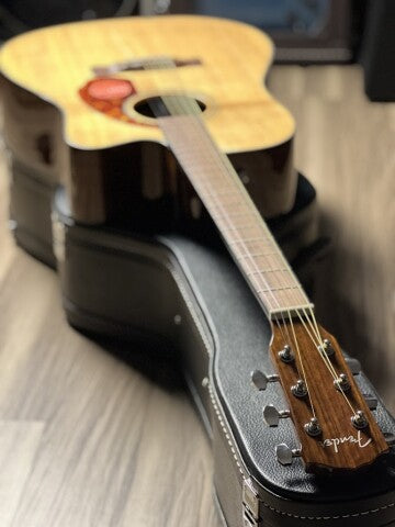 Fender CD-140SCE Dreadnought Acoustic Guitar with Walnut FB in Natural w/Case