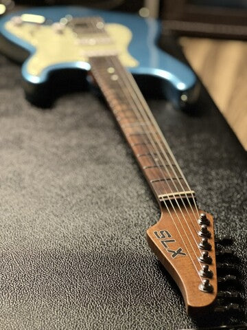 SLX Hawk Classic 22 HSS in Lake Placid Blue with Rosewood FB