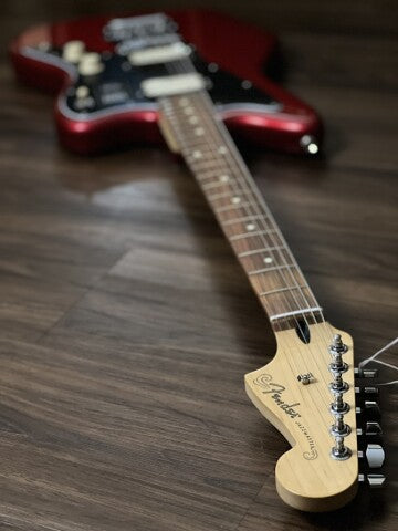 Fender Player Jazzmaster with Pau Ferro FB in Candy Apple Red