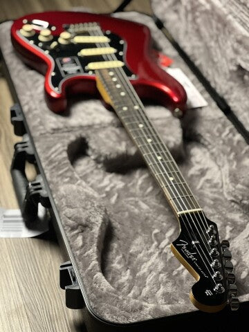 Fender FSR American Professional II Stratocaster with Ebony FB in Candy Apple Red