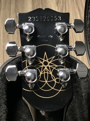 Gibson Adam Jones Les Paul Standard in Antique Silverburst 233920253