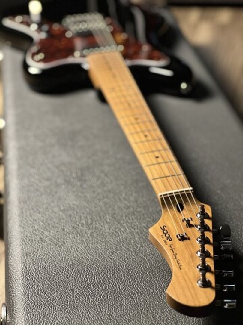 SQOE JM400 Roasted Maple Series in Black