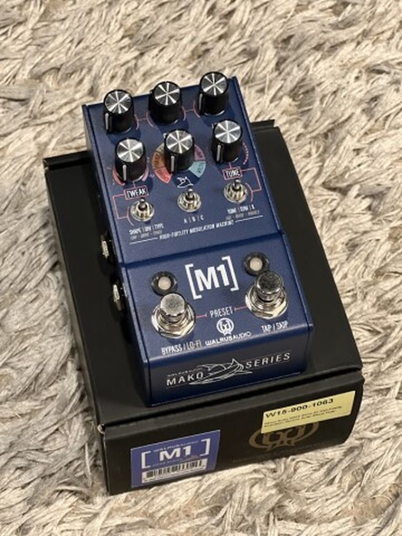 Walrus Audio MAKO Series M1 High-Fidelity Modulation Machine Guitar Ef –