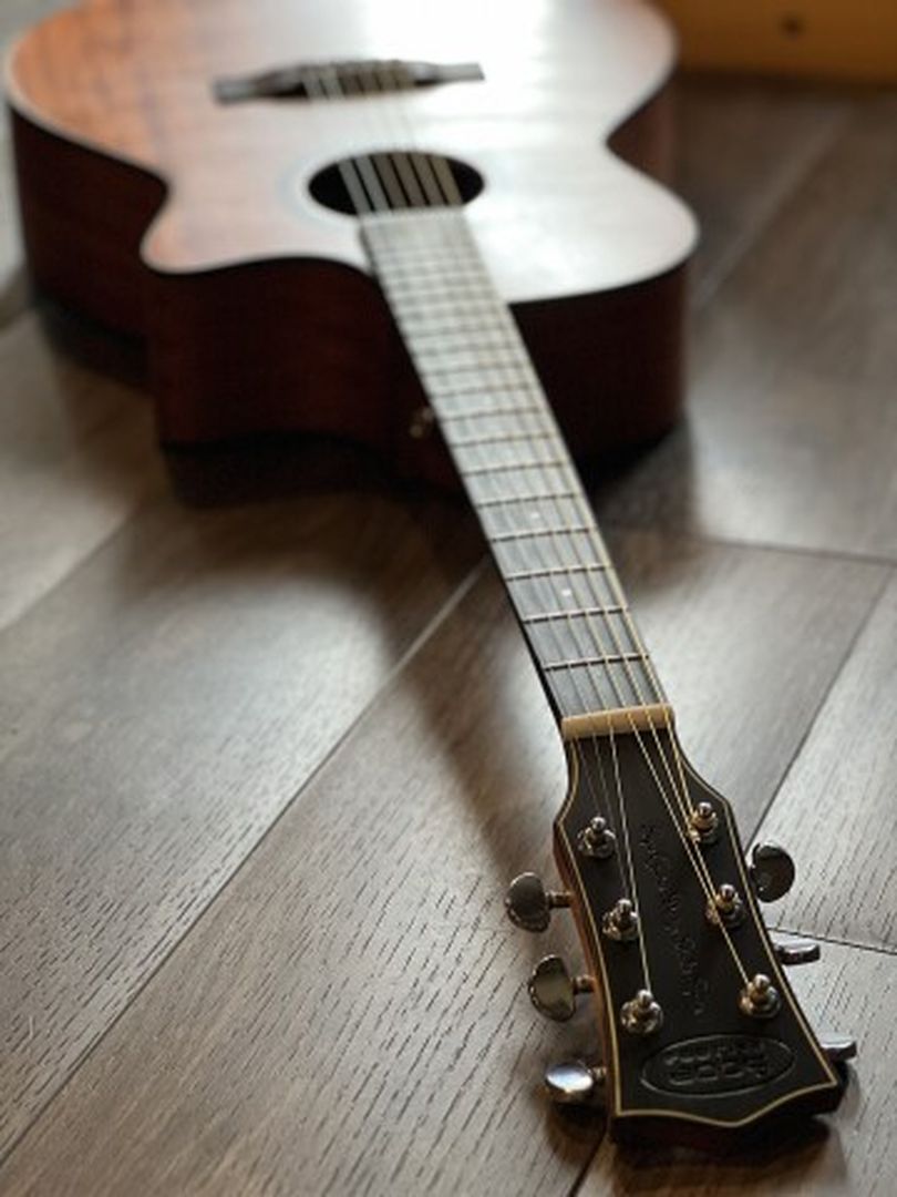 SQOE Spain SQ-40A TransAcoustic with Effects in Natural Matte Mahogany