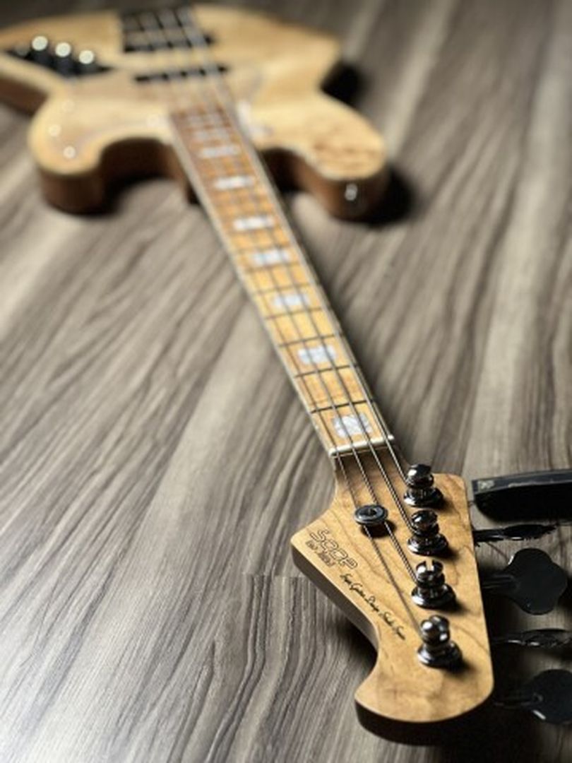 SQOE SJB700 Roasted Maple Series Bass in Natural