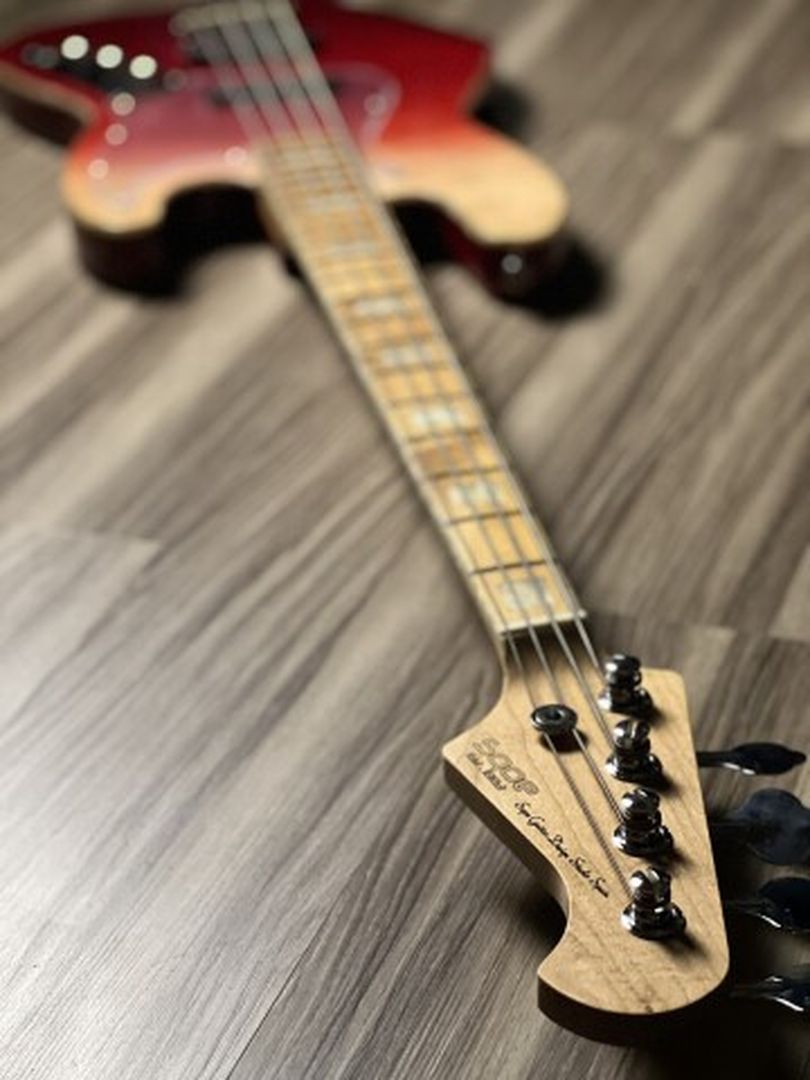 SQOE SJB800 Roasted Maple Series Bass in Lava Red Fade