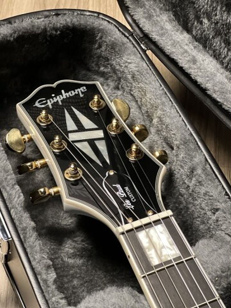 Epiphone Les Paul Custom Outfit in Alpine White (with Case)