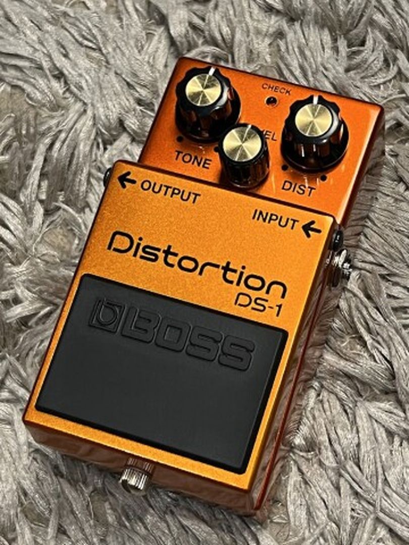 Boss DS-1 Distortion Pedal - 50th Anniversary DS-1-B50A – nafiriguitar.com