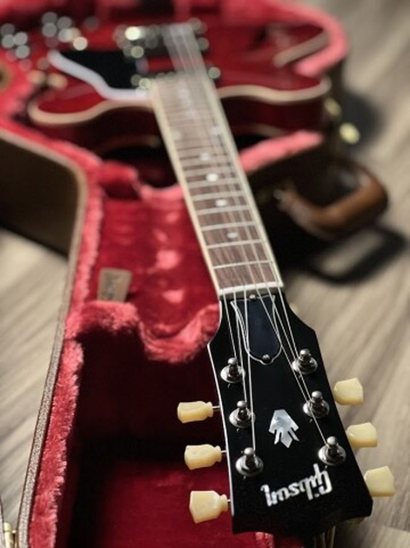 Gibson ES-335 Original Collection in Sixties Cherry w/Case 217230085