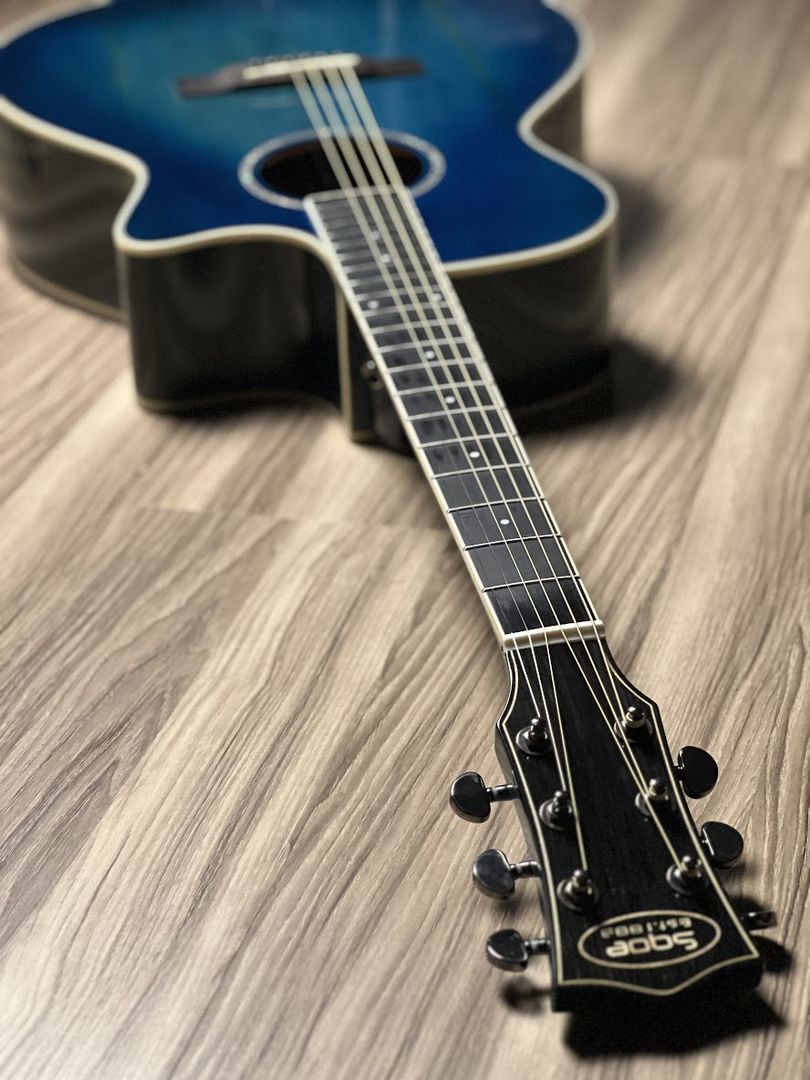 SQOE Spain S340FG BL TransAcoustic with Effects in Blue Burst