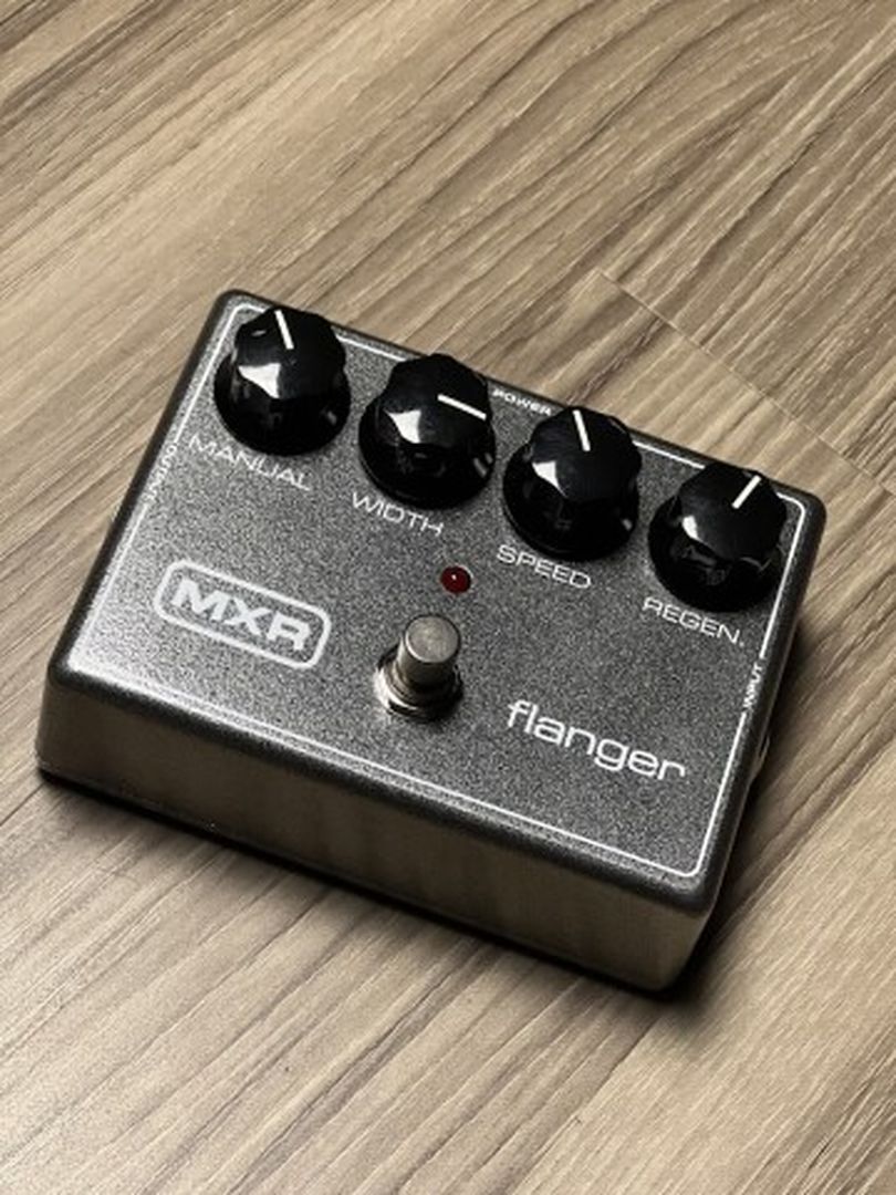 MXR M-117RE Flanger –