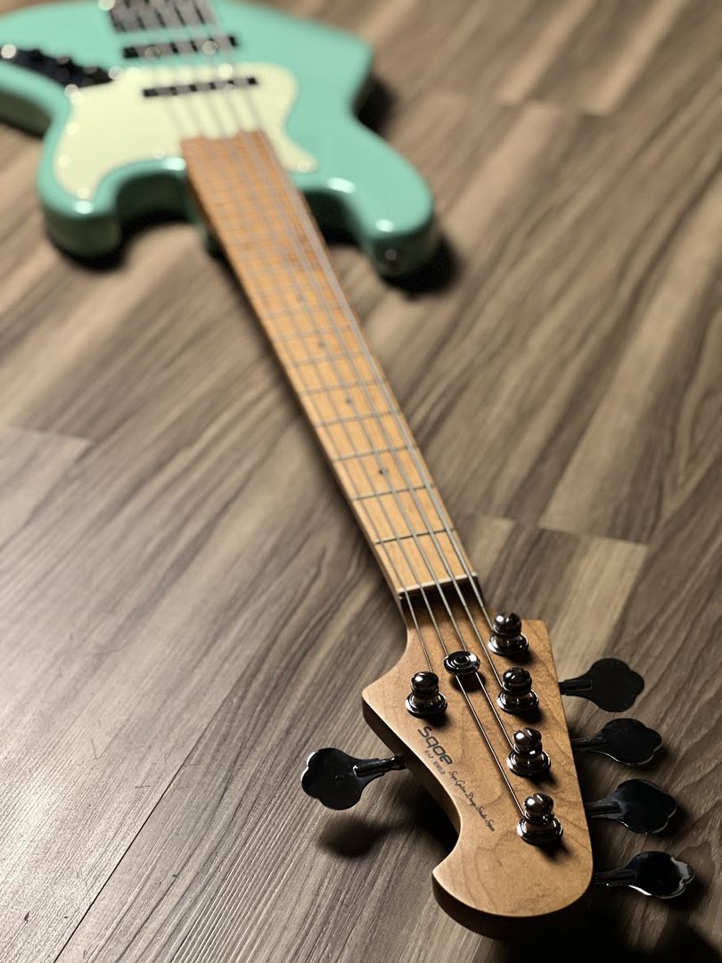 SQOE SJB650 Roasted Maple Series 5 String Bass in Surf Green