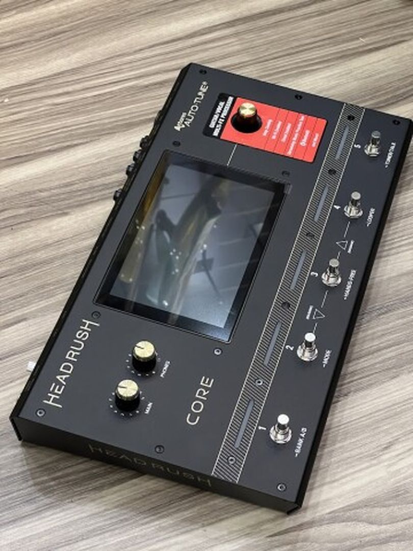 Headrush Core Guitar Multi-effect/Amp Modeler/Vocal Processor Unit 