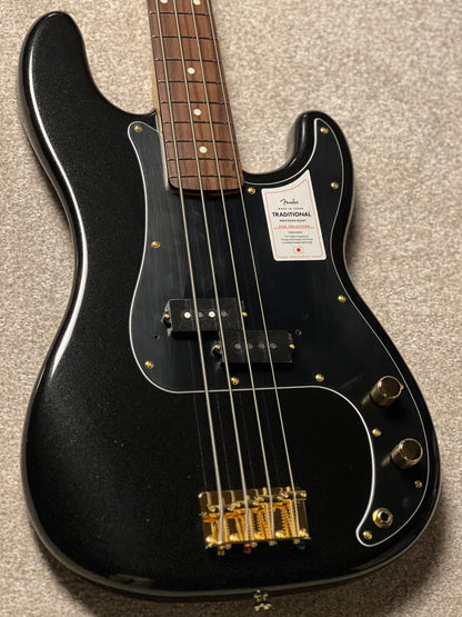 Fender Japan Traditional 2025 Collection 60s Precision Bass with RW FB in Black Pearl JD25012718