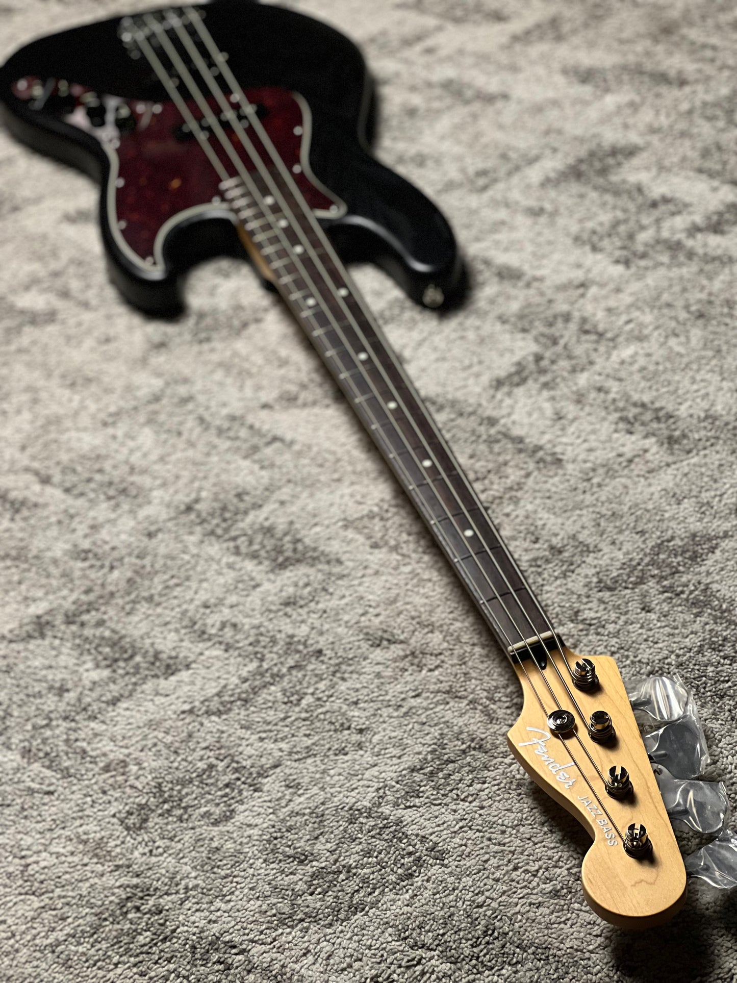 Fender MIJ Limited Jazz Bass with RW FB in Raw Ash Black JD25016284