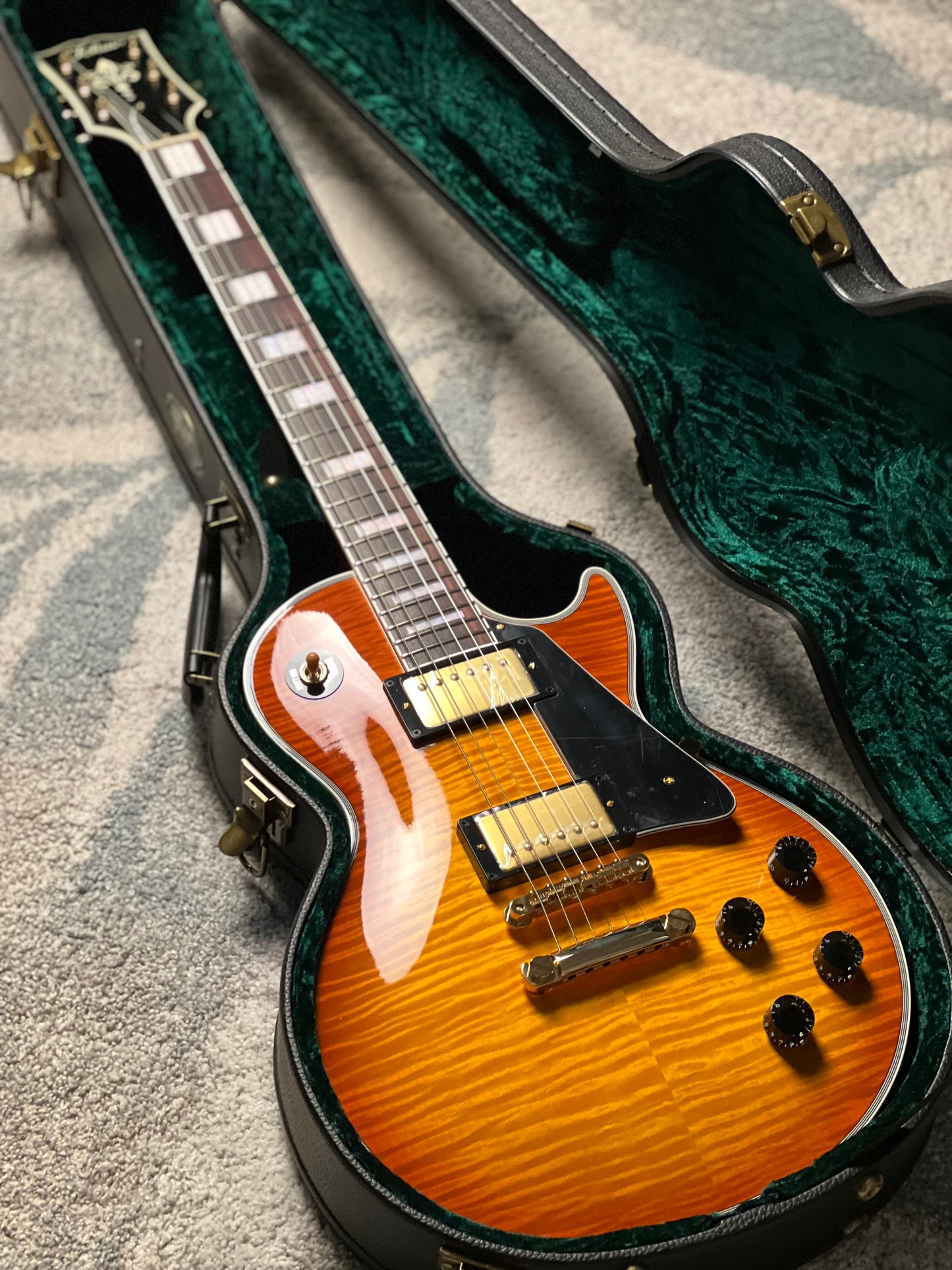 Tokai Love Rock Japan LC-101S-F VF in Violin Finish 2551231