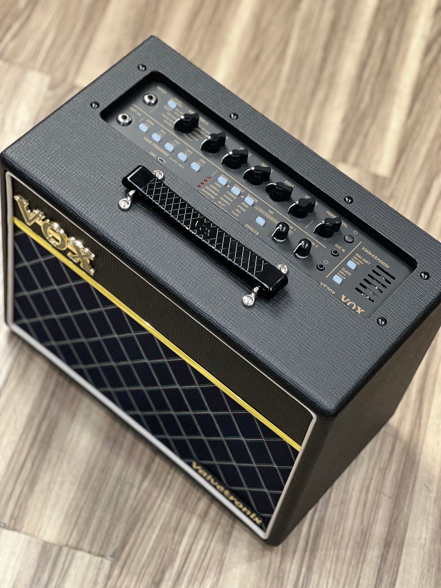 VOX VT20X Classic Blue Modeling Electric Guitar Amplifier