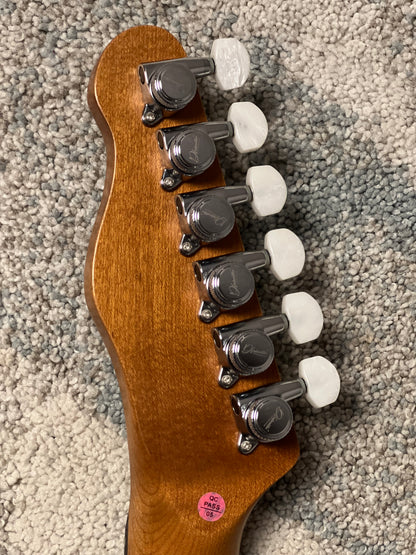 Dhatarattha Performance DTL in Sherwood Green Over Sunburst with RW FB and Nitrocellulose Lacquer