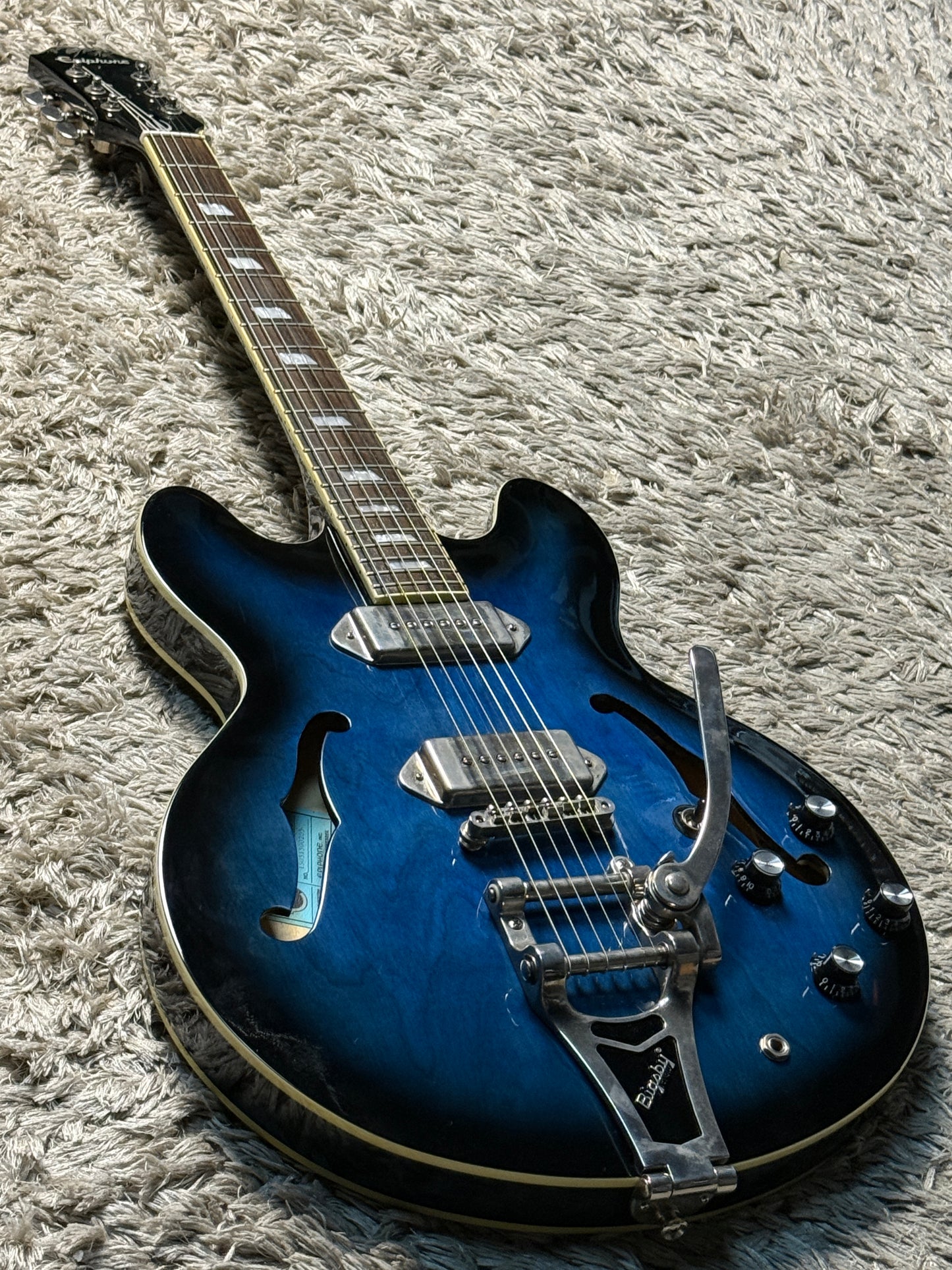 Epiphone Limited Edition Gary Clark Jr. "Blak & Blu" Casino in Blak & Blue with Bigsby 15051500205 (USED)