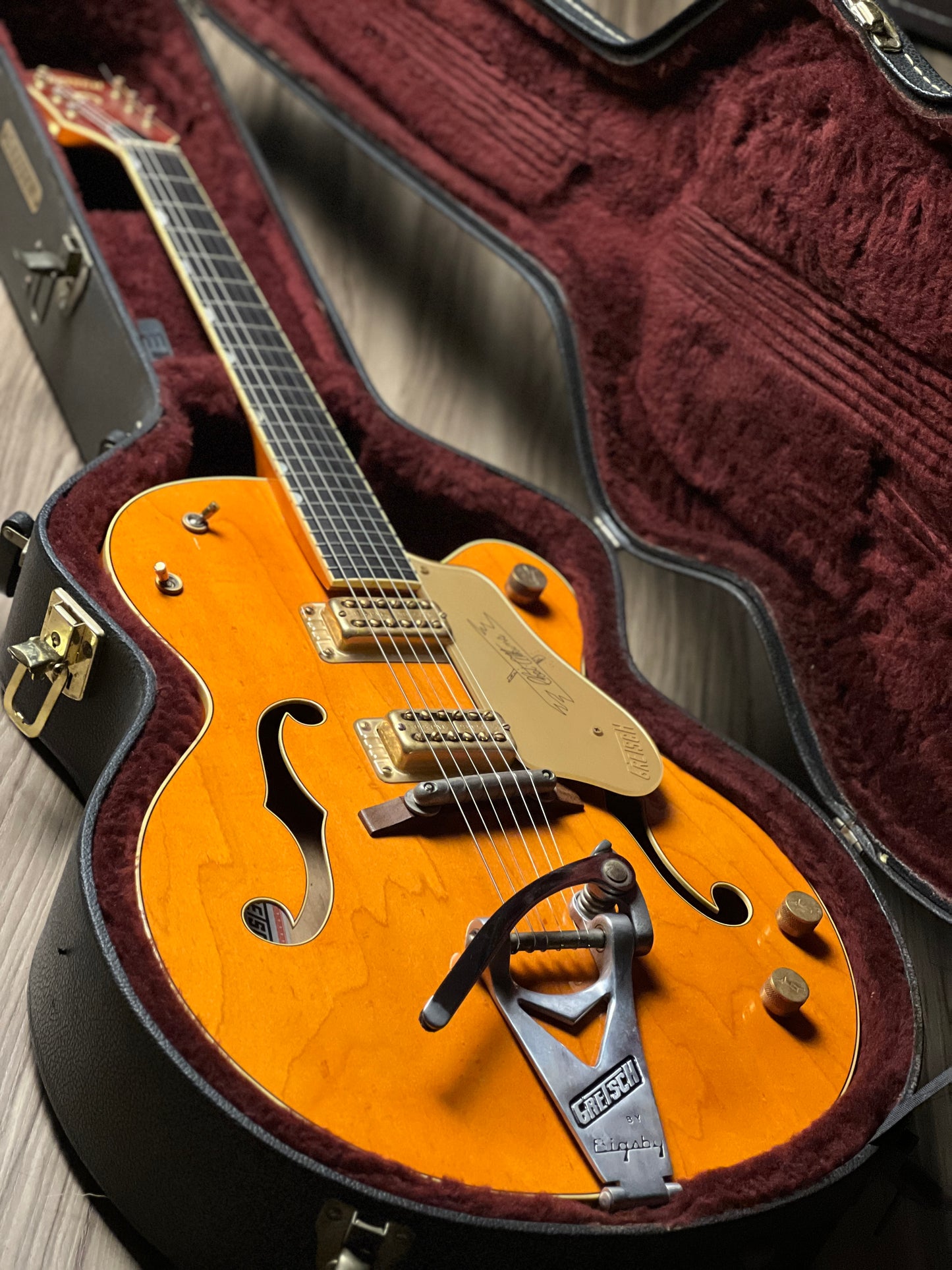 Gretsch G6120-1959 Chet Atkins Hollowbody w/Bigsby in Vintage Orange Stain (USED) JT09041398