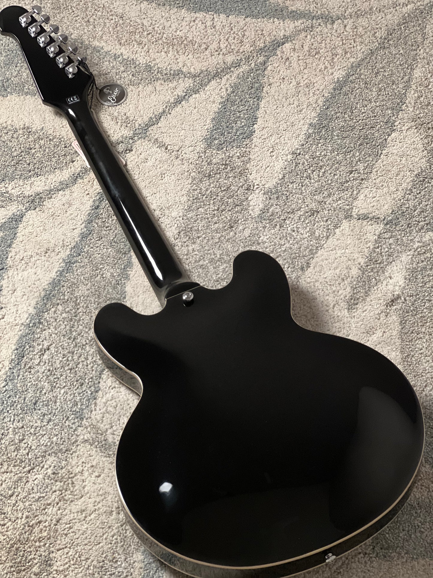 Soloking SDG-335 Dave Grohl Style Tribute in Ebony Black