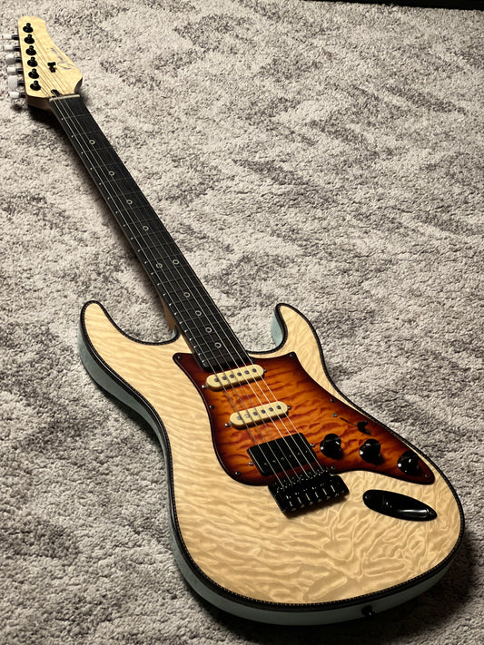 Dhatarattha Custom DST HSS Quilt in Gloss Natural with Rosewood FB