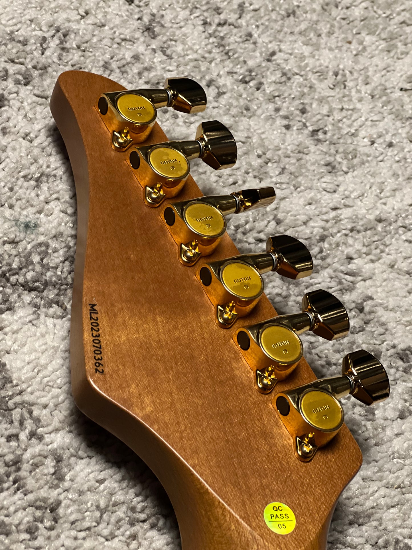 Dhatarattha Custom DST HH Flame in Purple Amethyst with Rosewood FB