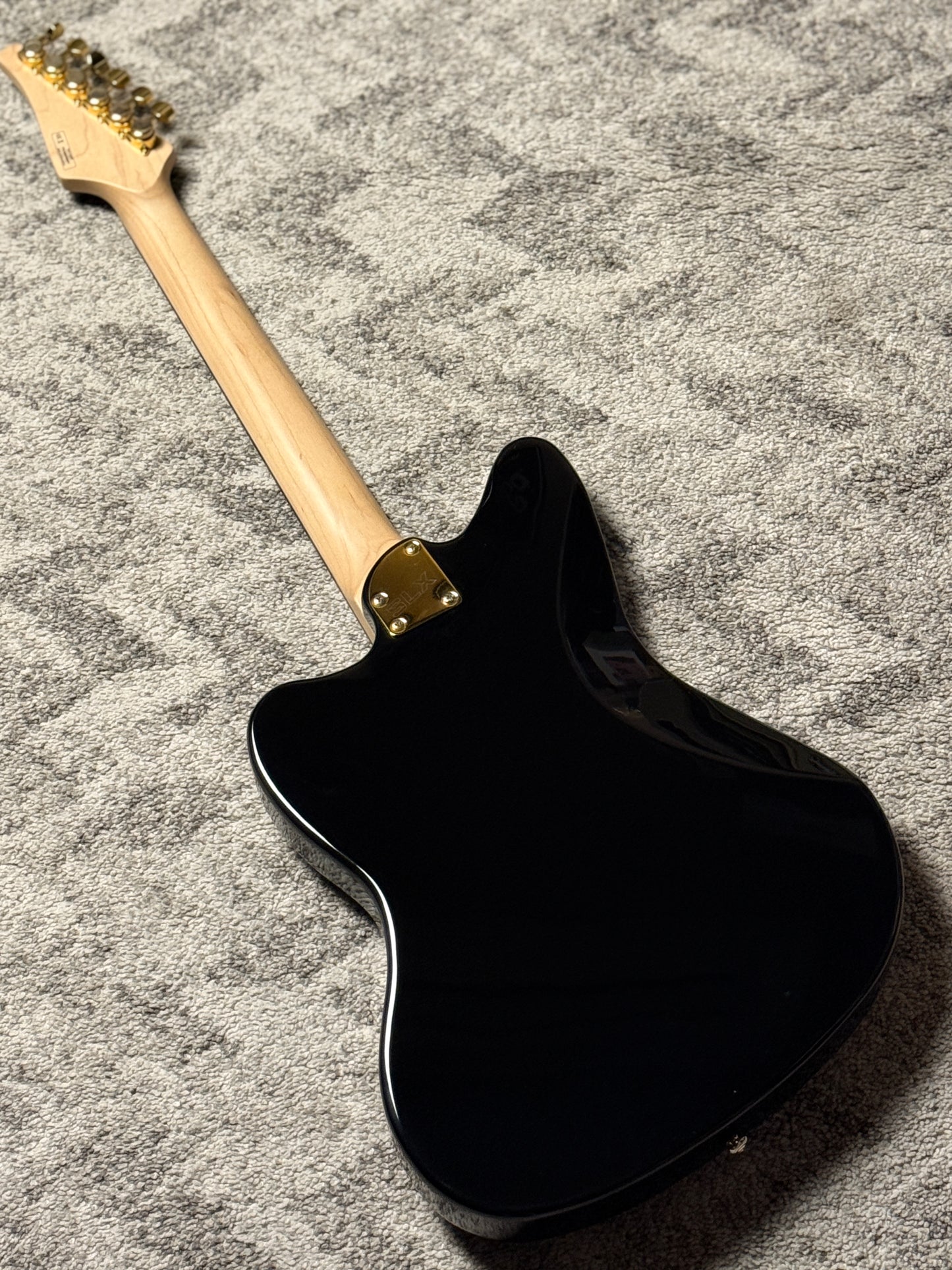 SLX Falcon Classic P90 in Black with Gold Hardware