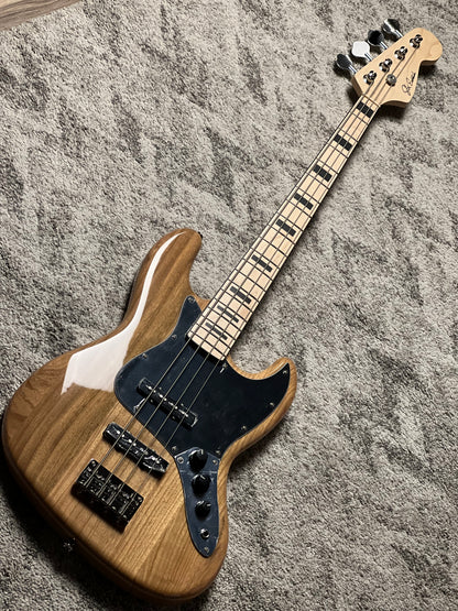 SLX Sparrow 70s Special Essentials with Maple FB in Vintage Natural