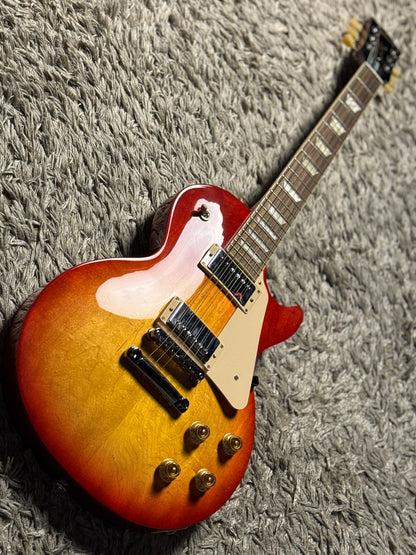 Gibson Les Paul Studio Cherry Sunburst with Gigbag 231140323