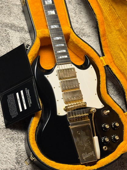 Gibson Custom Shop SG Custom 3-Pickup with Long Maestro Vibrola VOS in Ebony with case 000711