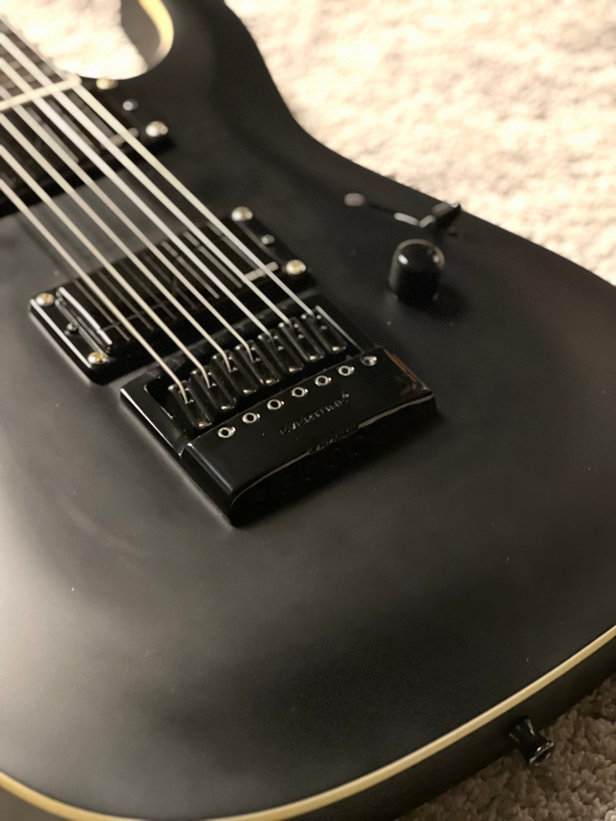 B.C. Rich Andy James Signature 7 EverTune in Satin Black K08230389 (USED)