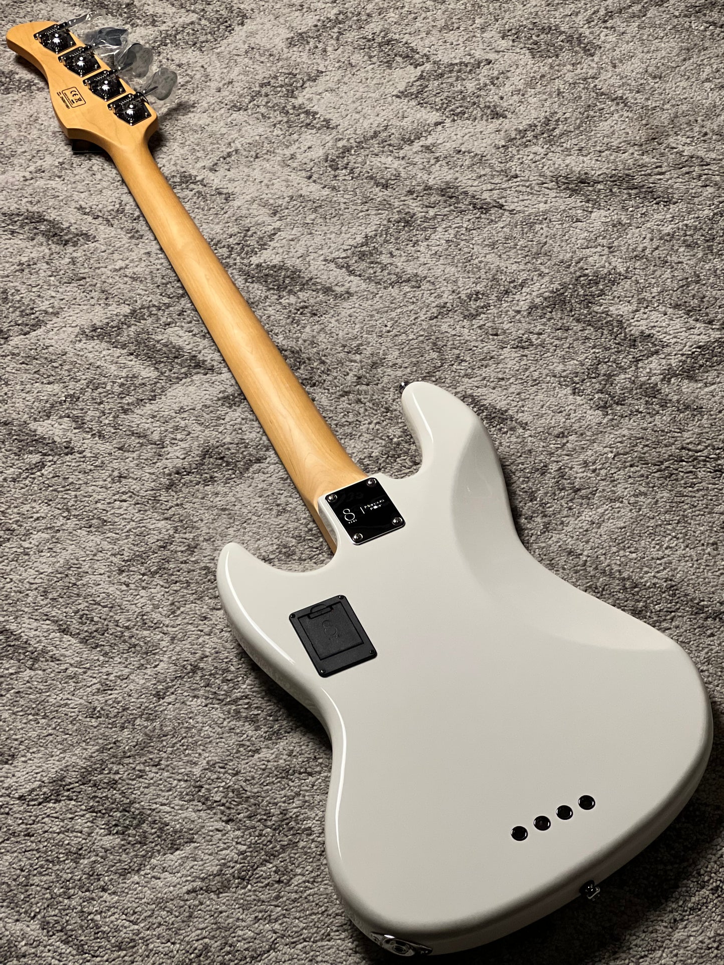 Sire Marcus Miller V3-4 New Gen Electric Bass Guitar in Antique White