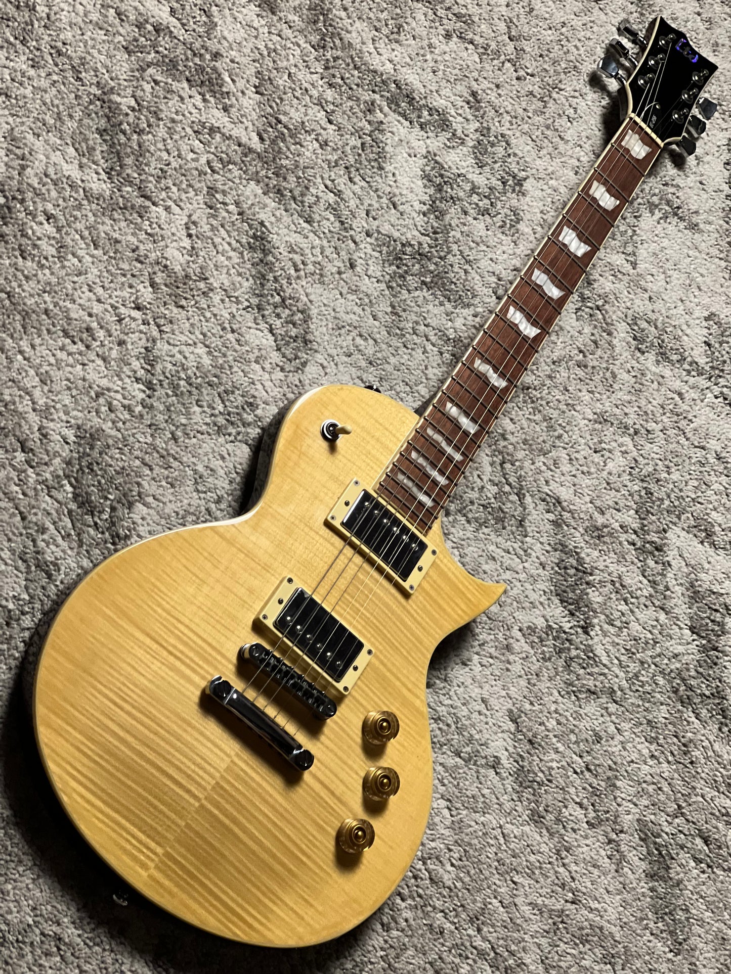 ESP LTD LEC-256VN  In Vintage Natural