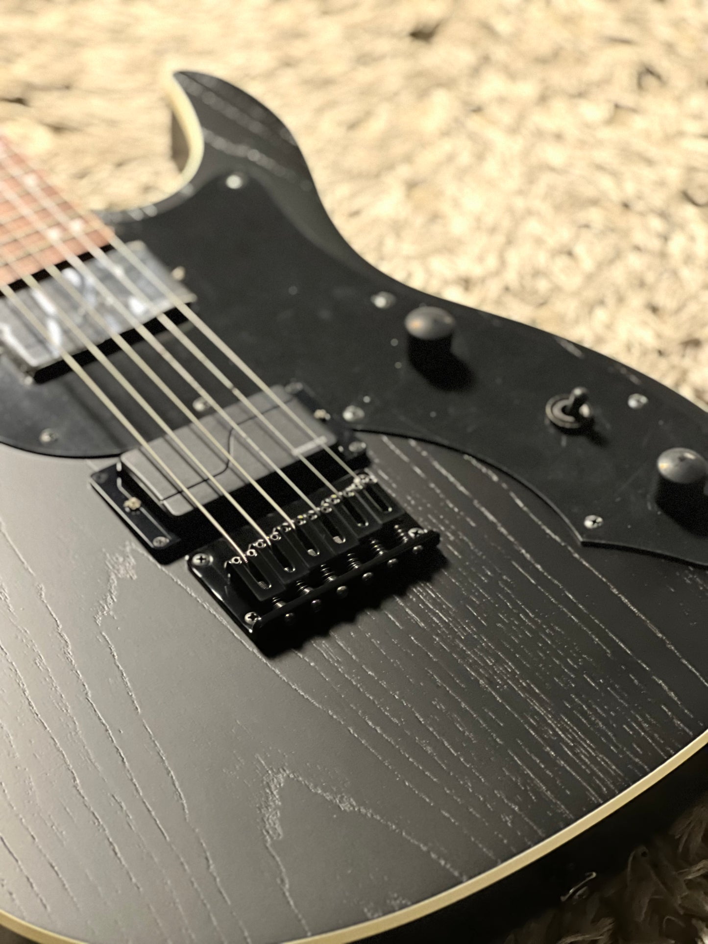 Fujigen FGN Iliad JIL2-ASH-DE664-R/OPB in Open Pore Black F230112