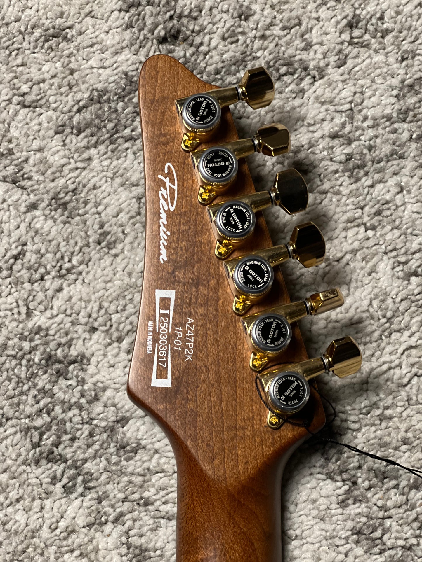 Ibanez Premium AZ47P2K-DEB in Dragon Eye Burst I250303617 (USED)