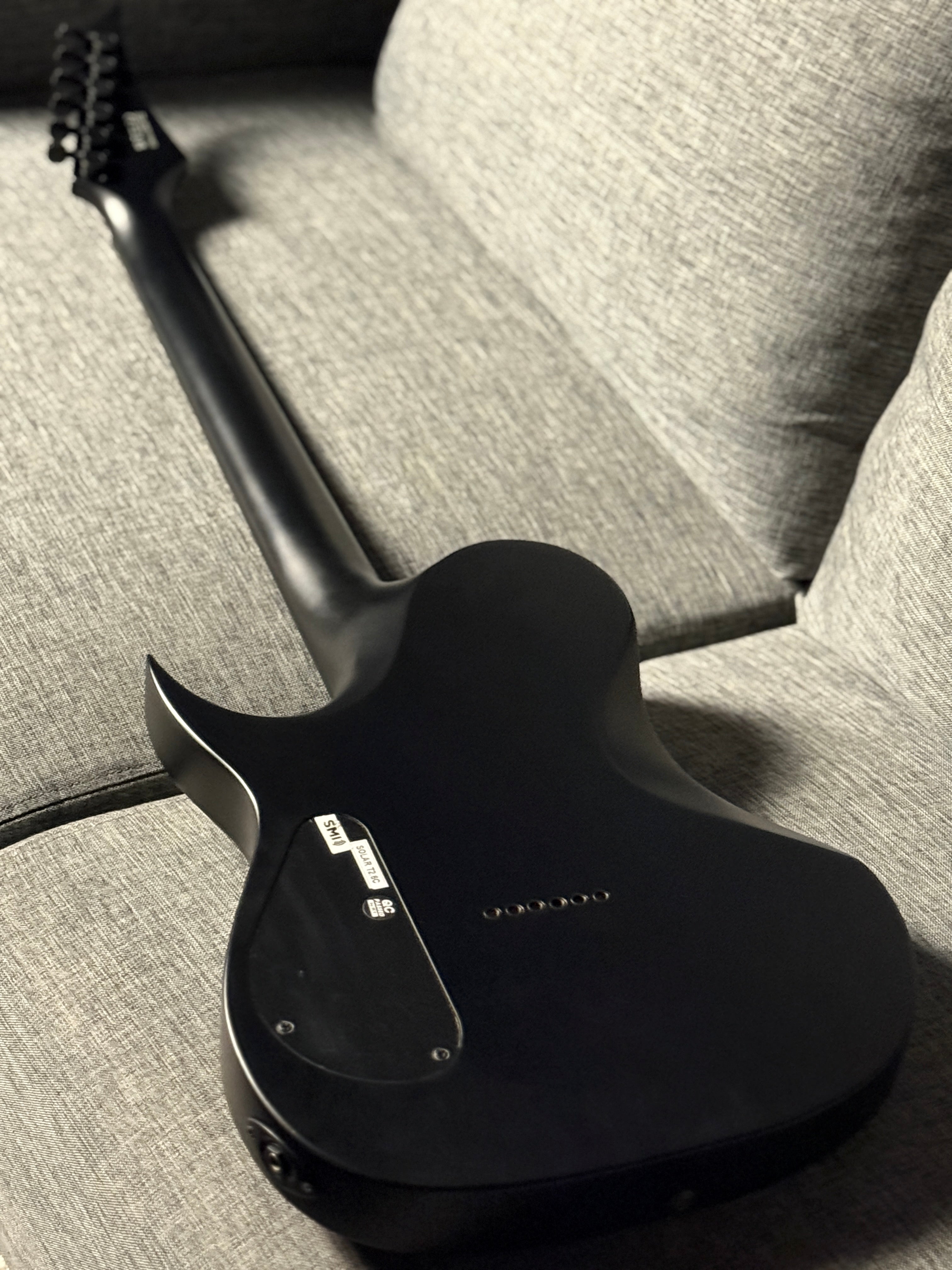 Solar T2.6C in Carbon Black Matte – nafiriguitar.com