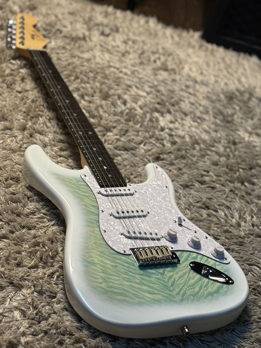 Dhatarattha Classic DST HSS in Larimar with Rosewood FB and Quilt Maple Top